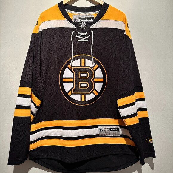 Reebok NHL Men's Medium Boston Bruins Hockey Players Jersey - Picture 1 of 5